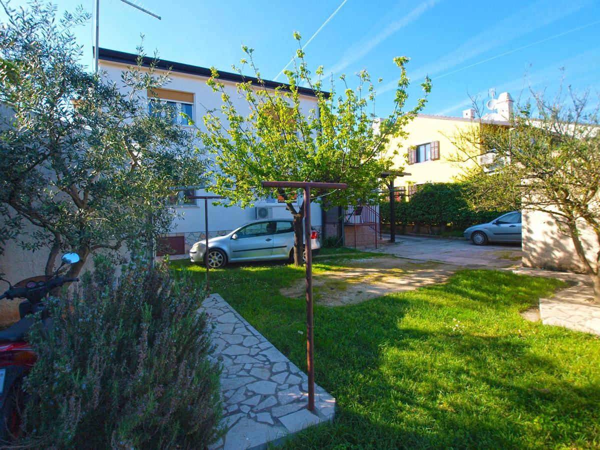 Apartments Luciano 1576 Ližnjan Zewnętrze zdjęcie